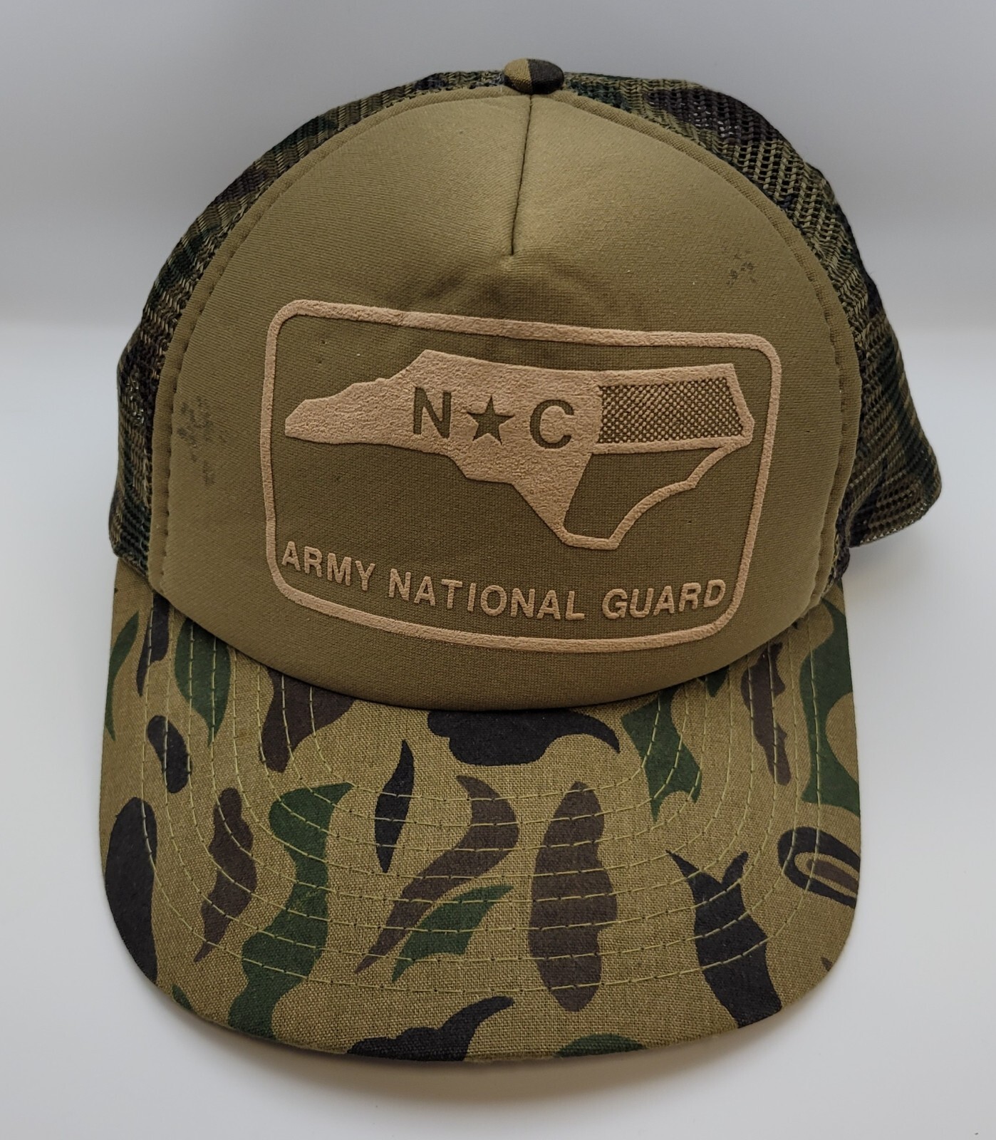 Vtg NC NATIONAL GUARD Army Camo Mesh Trucker Snapback USA Hat Cap North Carolina