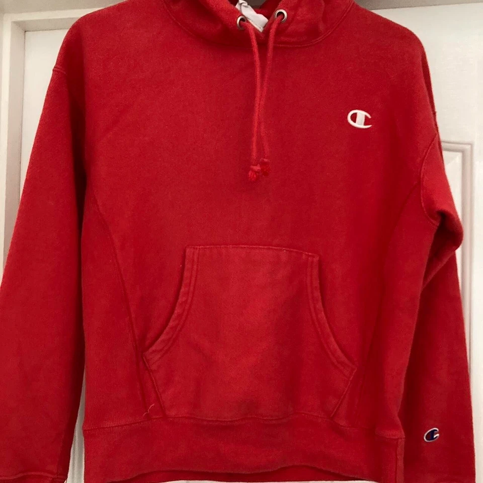 Champion Reverse Weave, photo 1 of 3