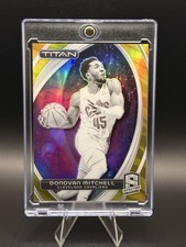 2023-24 Panini Spectra - Titan Donovan Mitchell #47 Gold Prizm /10