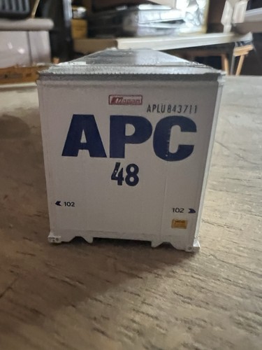 HO Scale Athearn 48' Trailer Train well car with 1 container - Picture 21 of 21