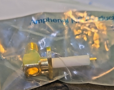 132275 Amphenol connector RF - Coaxial Socket 90° |  Two Hole Right Angle F