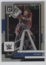 2023 Panini Chronicles WWE Donruss Optic Silver Prizm Io Shirai IYO SKY 17tg