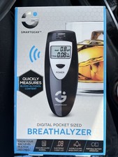 SmartGear BREATHALYZER Digital Pocket Size
