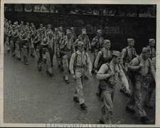 1947 Press Photo US Marines Depart for Camp LeJeune, North Carolina - nem41196