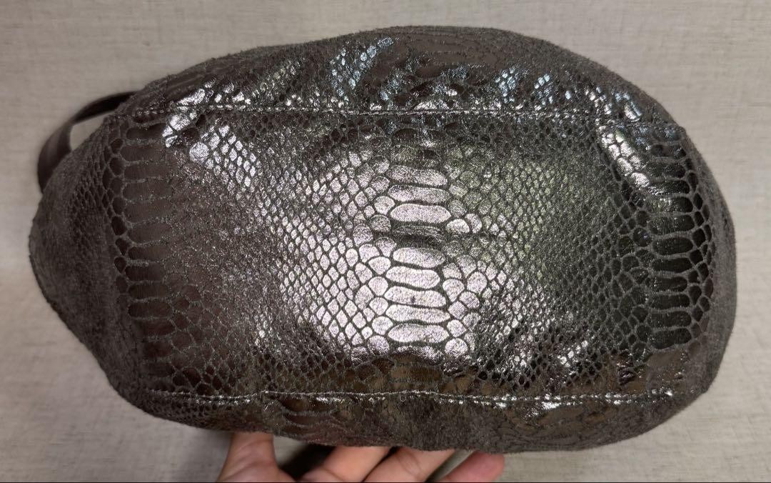 LeSportsac Ressportsack Silver Python Back - image 11