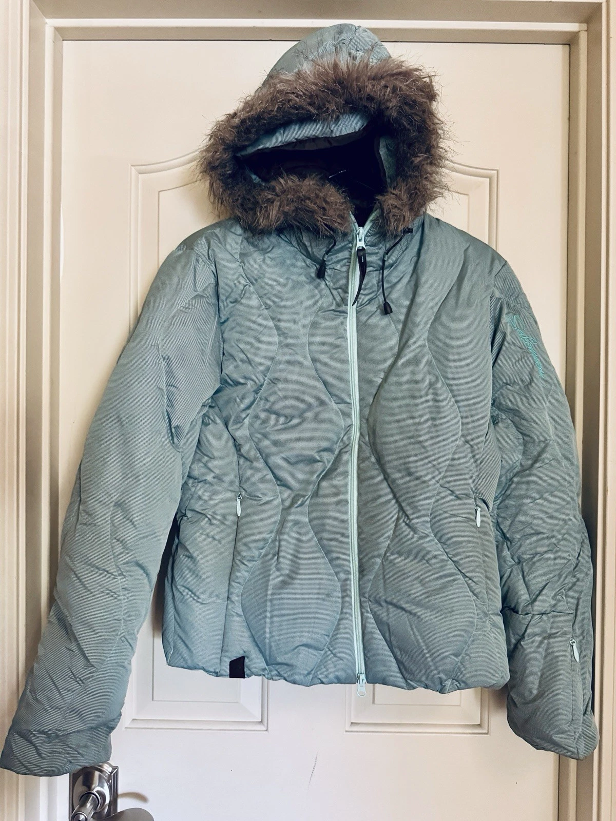 Salomon Hooded Winter Ski Snow Jacket Women’s Large