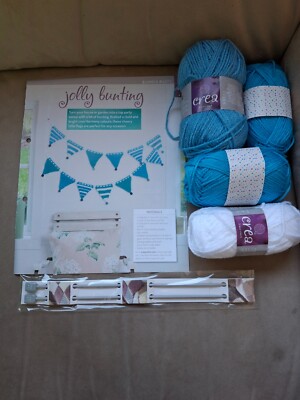 Strickset ''Jolly Bunting'' Neu von Crea