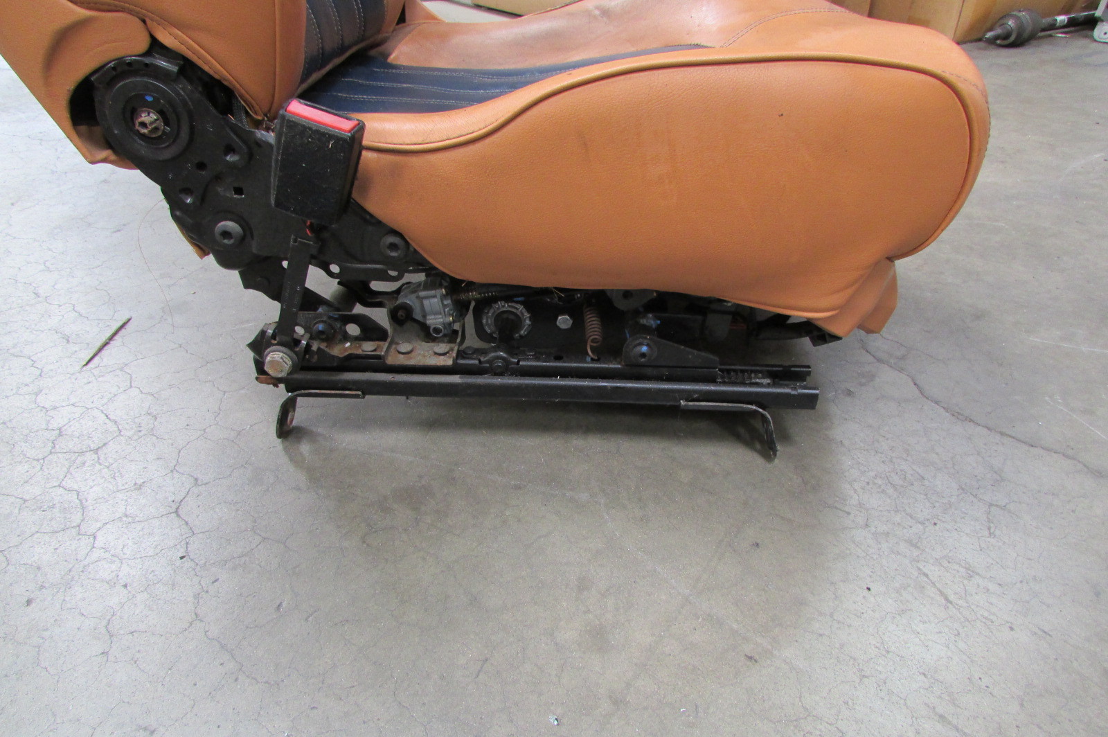 Maserati Quattroporte, LH, Left Front Seat, Cuoio, Used