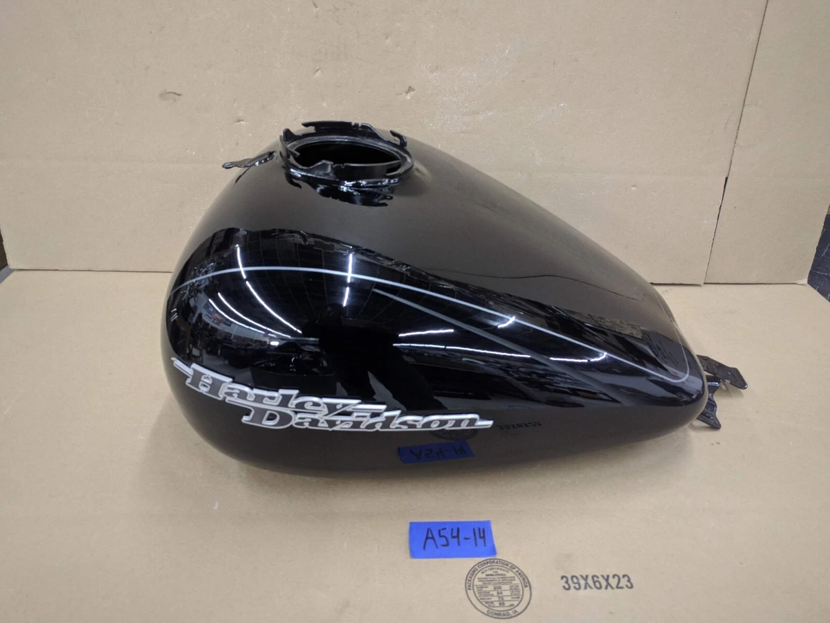 Harley-Davidson Touring Fuel Tank Vivid Black 61000121DBX | eBay
