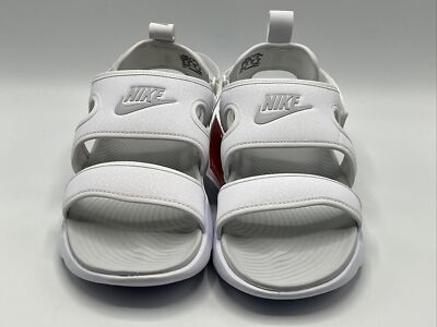 靴 NIKEISPALINKAXIS Amazon.com | Nike Women's Air Pegasus 2K5 'Chrome' - (HJ7310