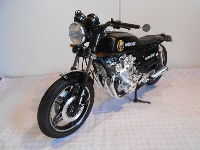 '' Honda CB 750 F Meisterjäger Umbau '' Tamiya 1:6 Unikat