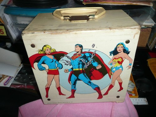 Vintage 45 Record Supercase case holder w/ 40 old mystery records - Imagen 2 de 6