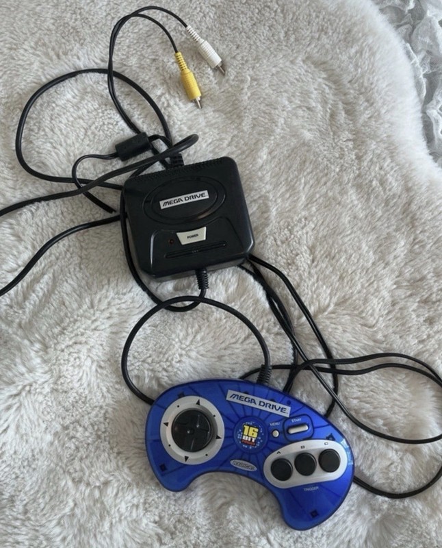 Sega Mega Drive Radica Working Game Console