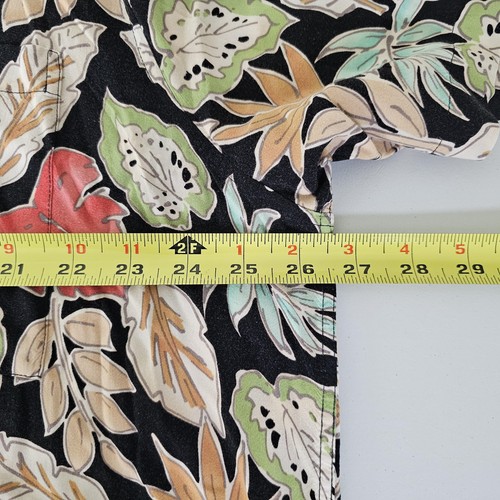 Camisa Batik Bay Para Hombres 2XL Negra Rayón Hawaiana Estampado Floral Hoja Abotonada Informal - Imagen 12 de 19