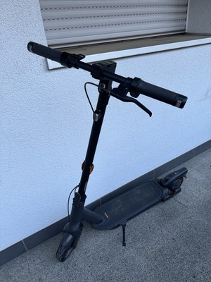 Segway Ninebot Max G2 D E-Scooter, Schwarz