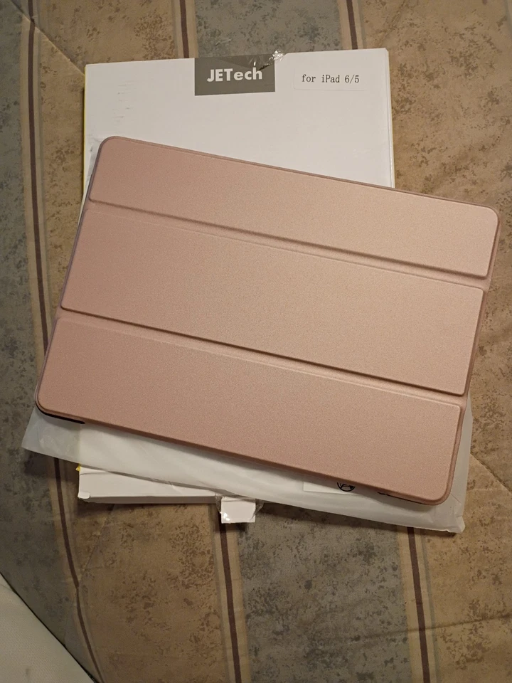 JETech Protective Case for iPad Pro 6/5 - Image 2 of 4