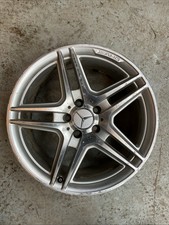 Mercedes C250 C300 C350 18 18x8.5J AMG Rear Wheel Rim 2044014202 OEM