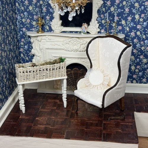 1:12 Dollhouse Miniature Furniture *Flaws* Wingback Armchair Planter Victorian