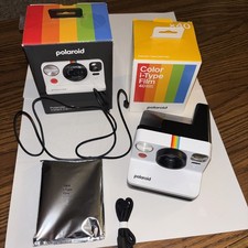Polaroid Now 2nd Generation I-Type Instant Film Camera  Color I- Type Film 40.