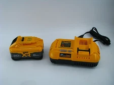 NEW DeWALT 8AH POWERPACK DCB2108 20v BATTERY & DCB118 FAST RAPID CHARGER 20 volt
