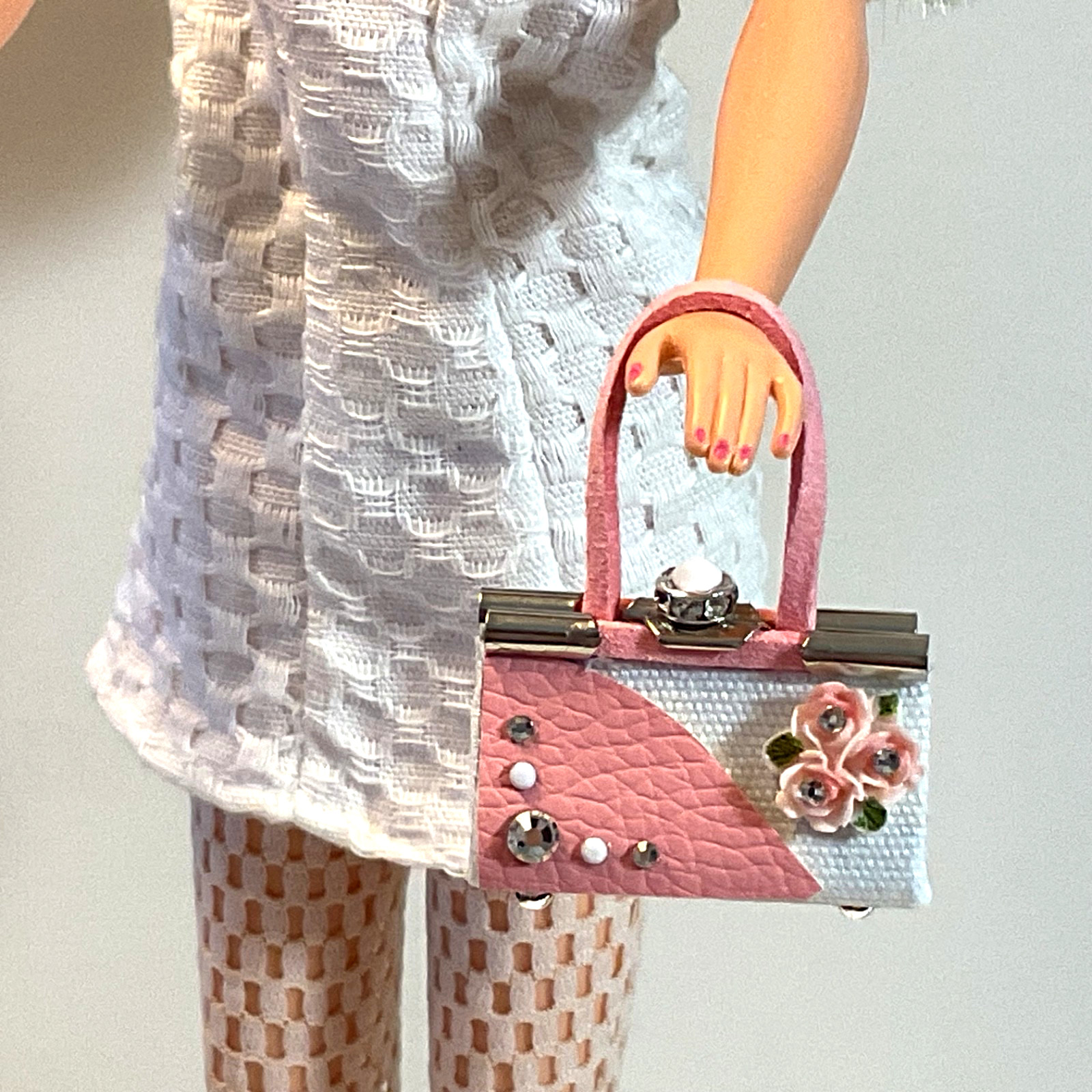 Designed By &lsquo;bee