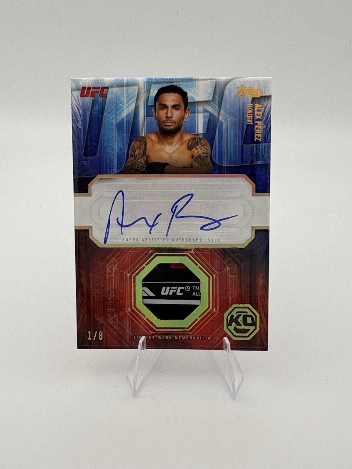 2026 Topps Knockout UFC Alex Perez UFC Gold Patch Autograph First on Print /8
