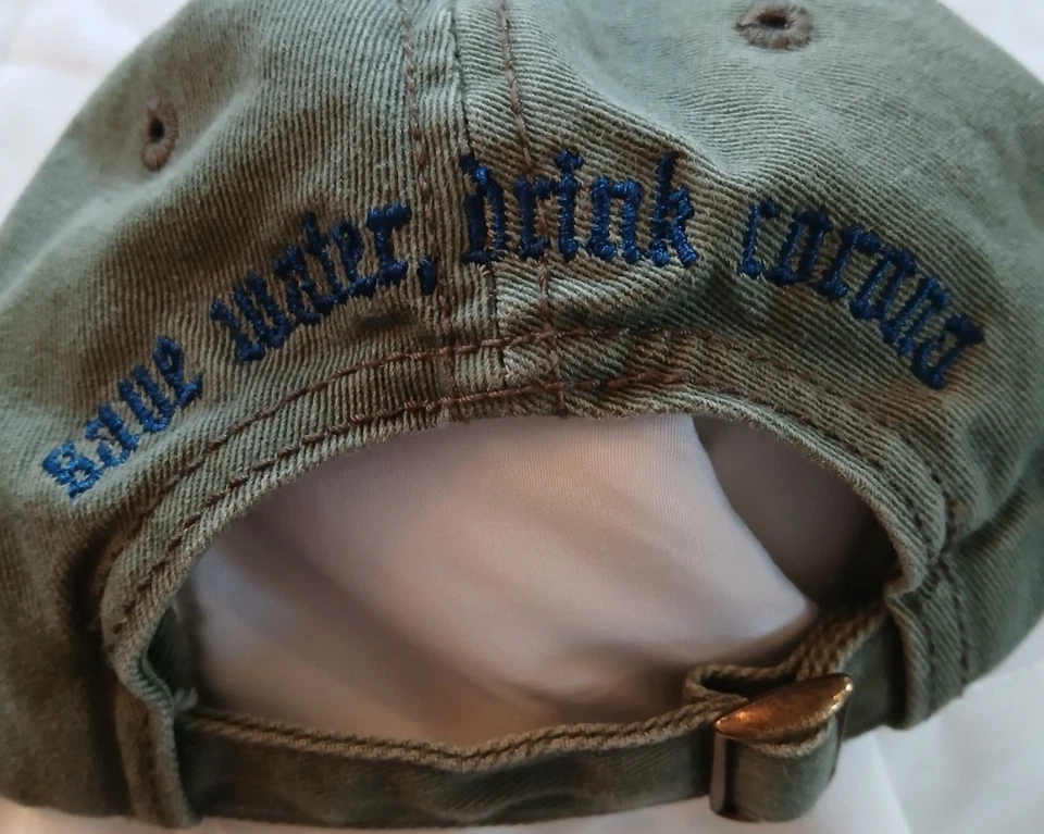 Ahorre agua, beba Corona Concept One accesorios sombrero verde militar envejecido. Foto 2 de 3