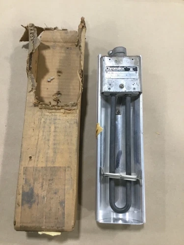 NOS Chromalox 110699 Single Element Radiant Heater 240V V-RAD-2 .800W #026D11