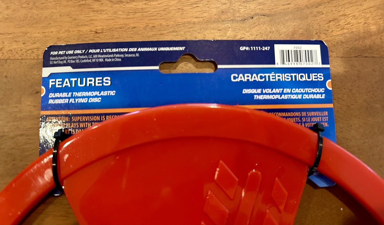 New Nerf Dog Flyer Frisbee Red Disk Medium-Large Dogs