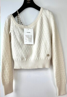 New Chanel 2023 White Cashmere Chain Sweater Top 34 36 2 4