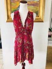 FREE PEOPLE red SLEEVELESS floral Tiered dress, ruffled TOP Size Small