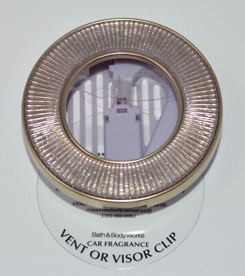 BATH BODY WORKS FLUTED GOLD SCENTPORTABLE - Main Image