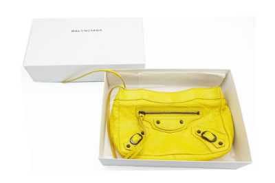 BALENCIAGA Classic The Pouch Cosmetics 110481 Zip Yellow Black in