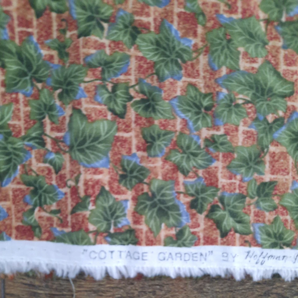 Cottage Garden by Hoffman International Quilting Fabric 43"x20" Cotton Leaves - Image 3 of 4