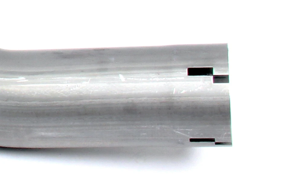 Tubo medio de alto flujo D660-0057 Dinan - BMW 340i/440i 2016-2020 Foto 3 de 4