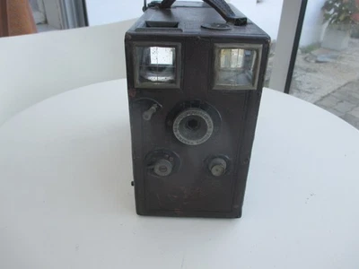 BOX CAMÉRA. OBJECTIF ACHROMATIQUE. Avec ses plaques. - Photo 1/4