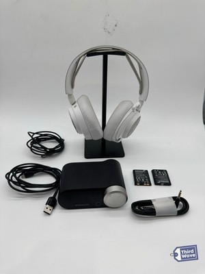 SteelSeries Arctis Nova Pro Wireless Gaming Headset ANC PS5 PS4 PC White