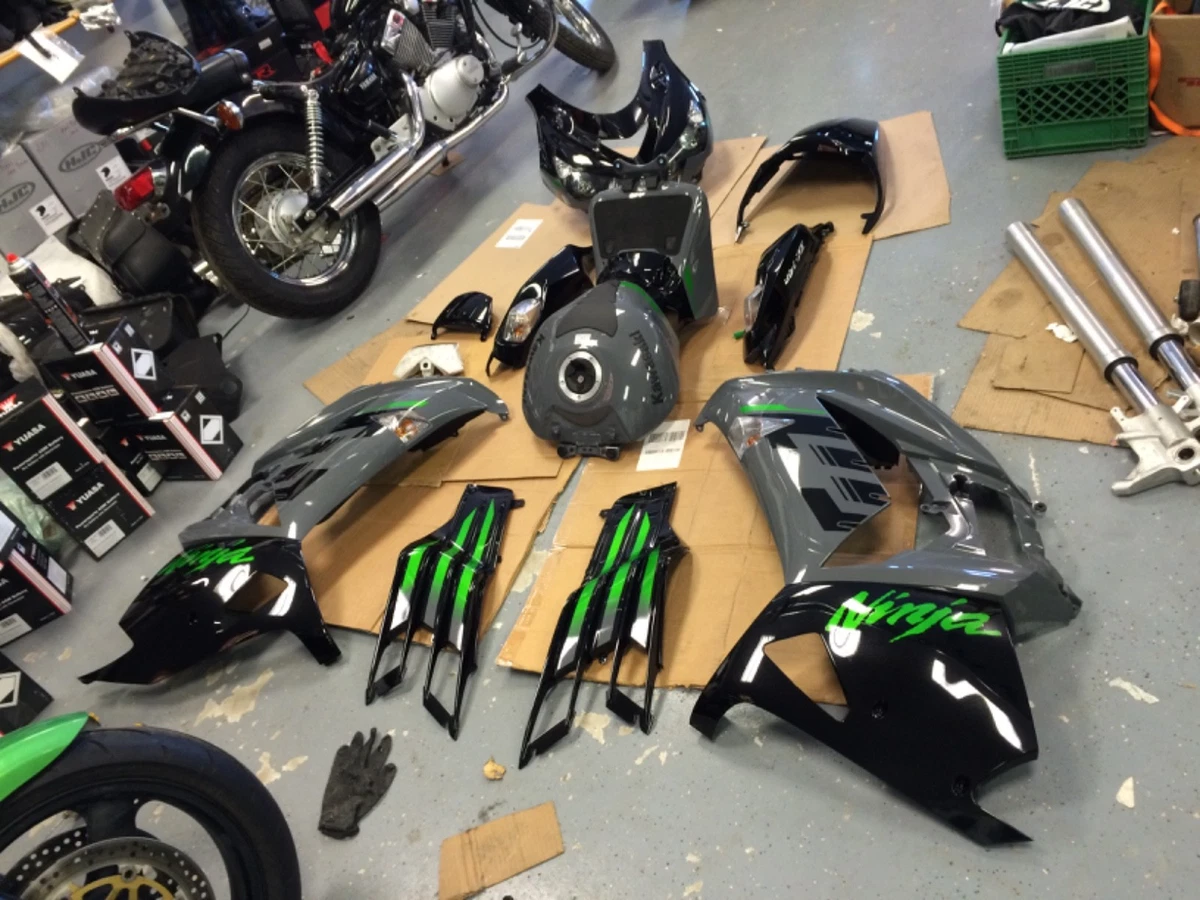 Kawasaki Motorcycle Fairings & Bodywork for Kawasaki Ninja ZX14R