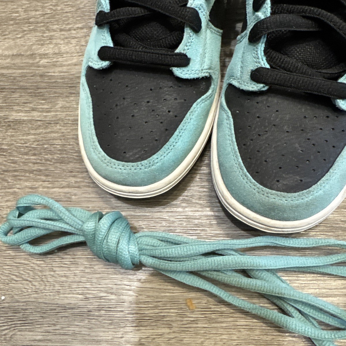 Size 10.5 - Nike SB Dunk High Premium x Diamond Supply Co. Tiffany 