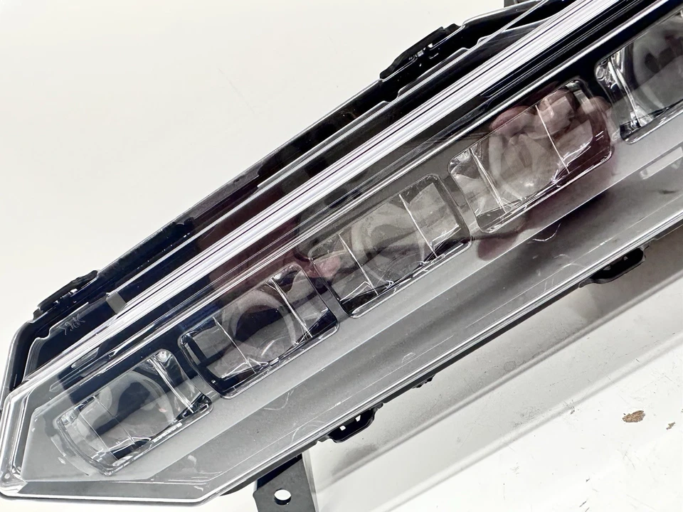 🔥 Barra de luz LED parrilla central delantera Toyota Tundra TRD Pro 2022 2023 OEM Foto 4 de 4