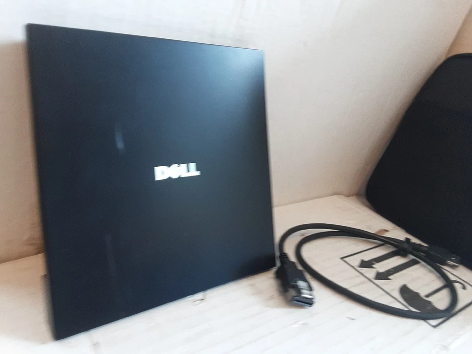 Dell External Laptop eSATA DVD-RW Drive with Case & Cable 0KM001 PD02S 0NR0VR - Image 3 of 4