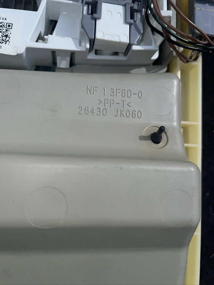 Lámpara de luz domo de lectura de techo Nissan Máxima 2011-2012 OEM Foto 3 de 4