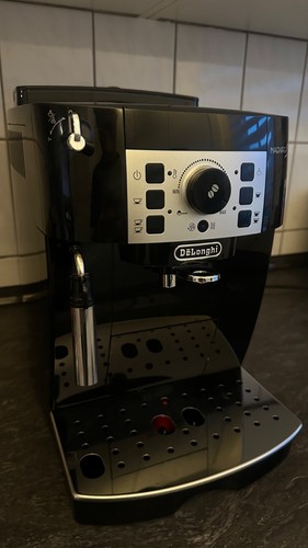 De'Longhi Magnifica S ECAM20.116.B Kaffeevollautomat - Schwarz