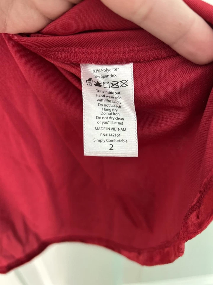 Vestido de terciopelo rojo Lula Roe talla 2 para niñas Foto 4 de 4