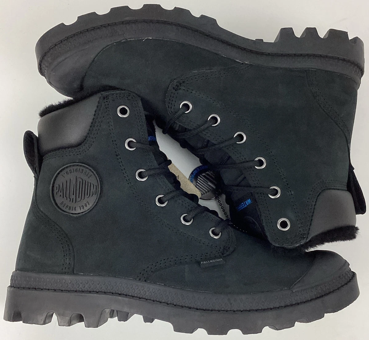Palladium Black Solid Boots for Men for Sale | Shop New  display picture 1
