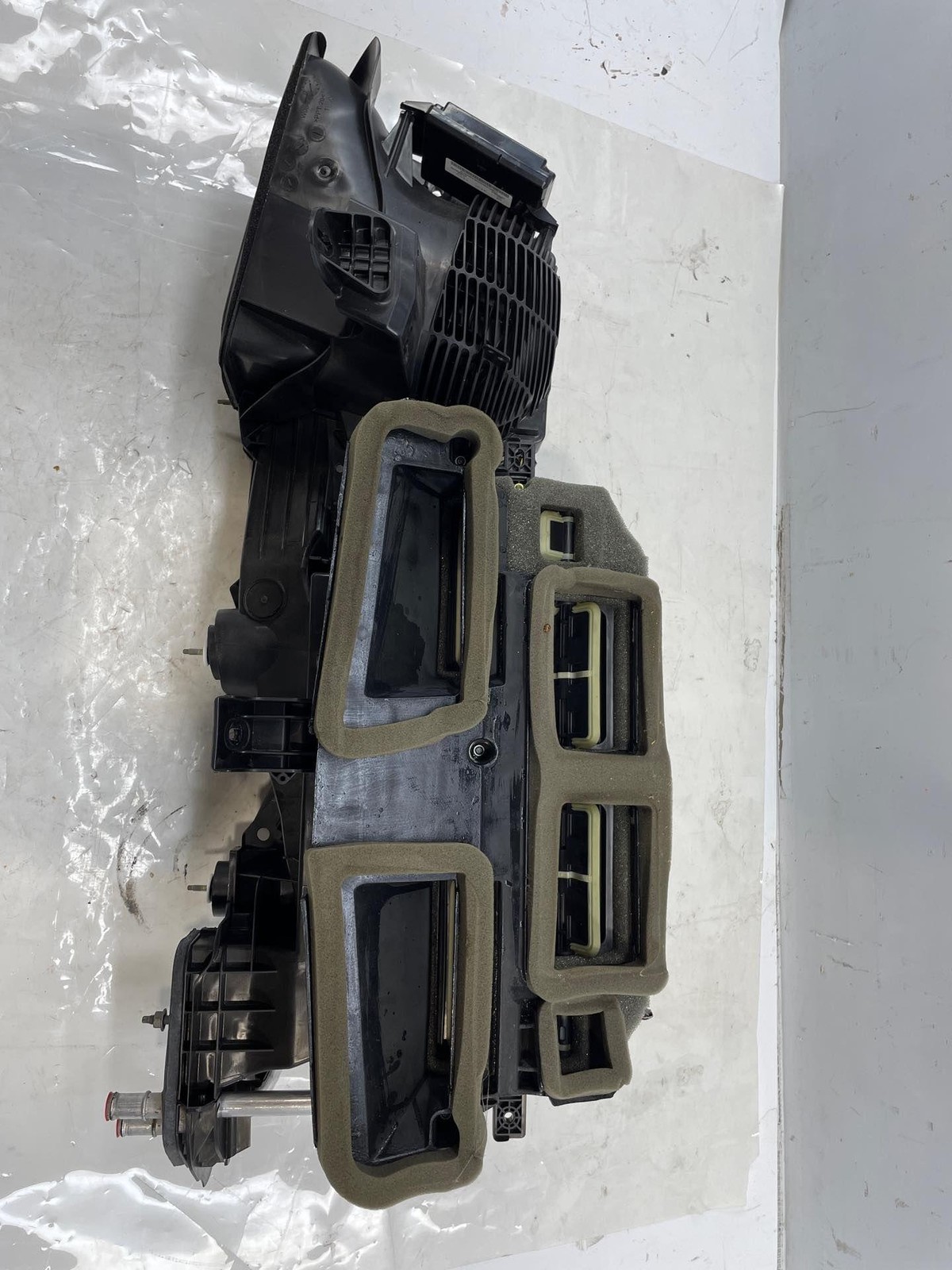 2014-2017 Maserati Quattroporte Climate AC Heater Blower Housing Box OEM