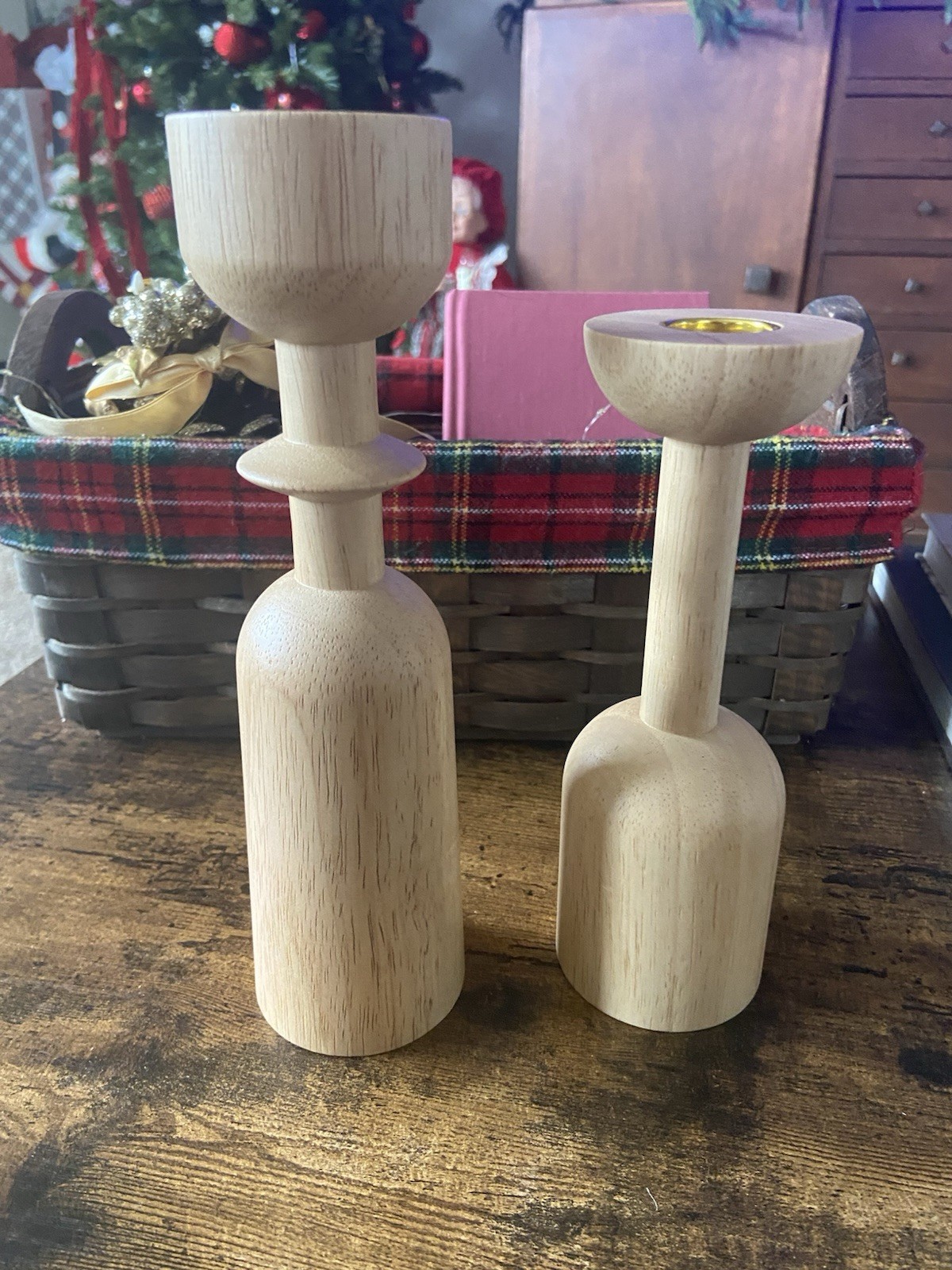 S Set Of 2 8.7 And 7.1 Inches Tall