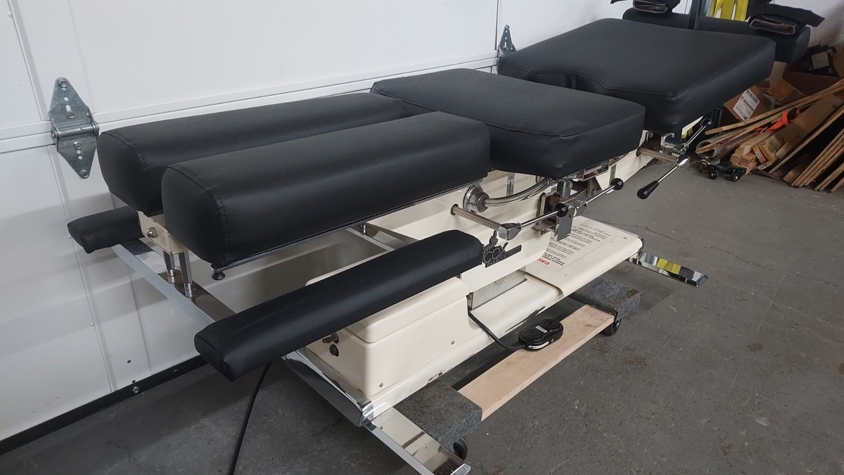 Zenith Model 95 Elevation Flexion Distraction Table Retails