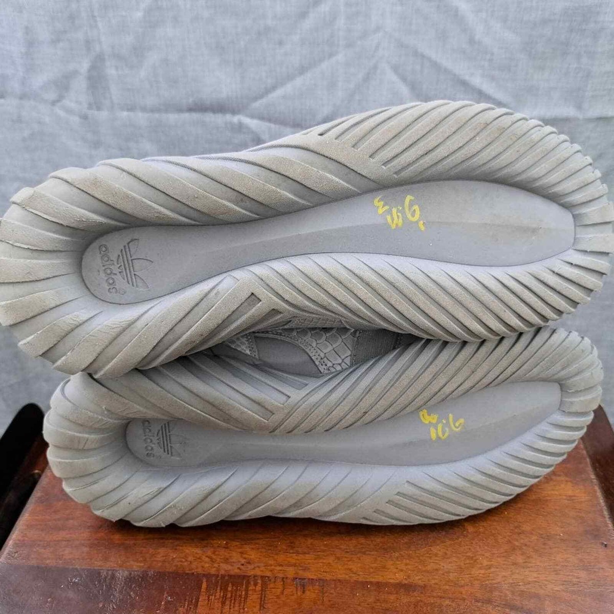 %Adidas Tubular Doom Metallic Silver 2016 Size 13 Men A53 100017.jpg main image 3