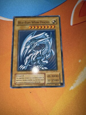 YUGIOH KA-05 BLUE EYES WHITE DRAGON ENGLISH Fairly Good Condition